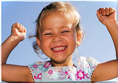 Raising optimistic children from an early age is important in building confident and happy adults.