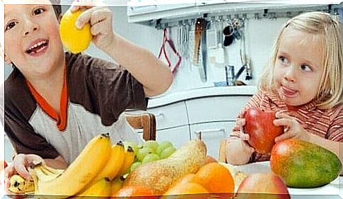 attractive fruits for children