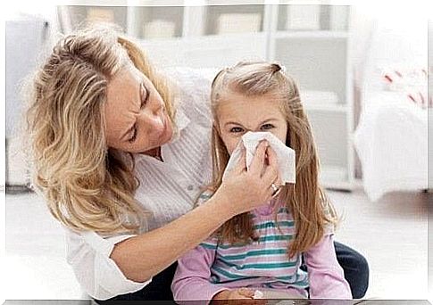 If a child is allergic to dust, it is important to know that it is a reaction produced by dust mites.