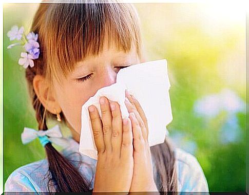 How do you know if a child is allergic to dust?